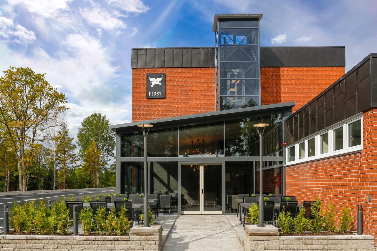 Almnaes Park Hotel Sodertalje Exterior photo